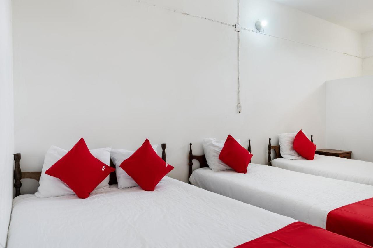Oyo Hotel Las Palmas Cuyutlan Manzanillo Esterno foto